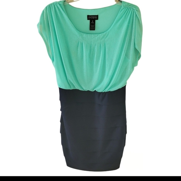 Enfocus Studio Dresses & Skirts - Enfocus Studio blue & green dress. Top of dress has embedded light glitter.